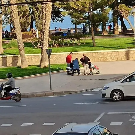 Paseo Maritimo, Centro Apartment *